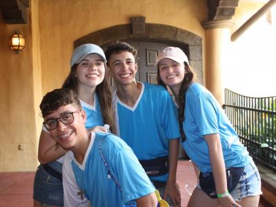 Disney  - Grupo 01