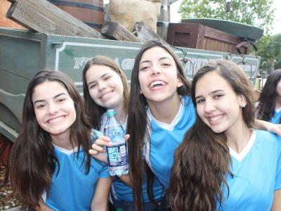 Disney  - Grupo 01