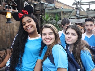 Disney  - Grupo 01