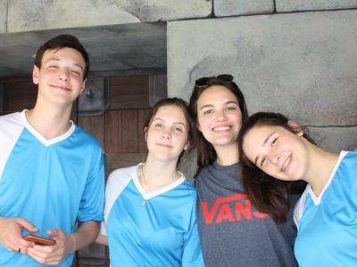 Disney  - Grupo 01