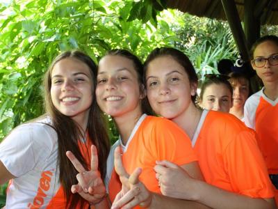 Disney  - Grupo 01