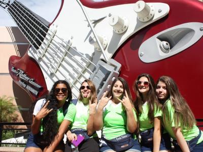 Disney  - Grupo 01