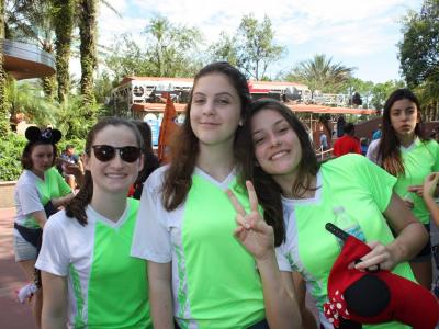 Disney  - Grupo 01