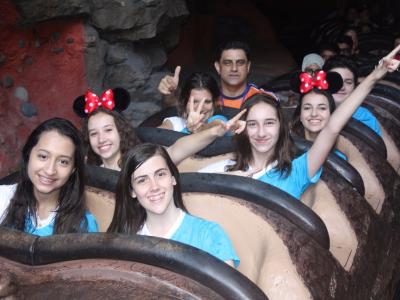 Disney - Grupo 04